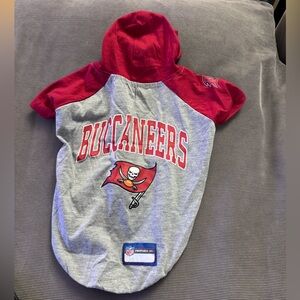 Tampa Bay Buccaneers dog football hoodie - small